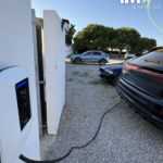 Quelle puissance photovoltaïque prévoir pour recharger une voiture électrique ?